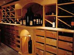 Das Hotel Uto Kulm besitzt einen auserlesenen Weinkeller mit über 700 Weinsorten.