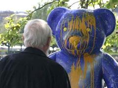 Der Bären-Sommer in Zürich ist vorbei, somit auch die Vandalen-Akte an den Teddys.