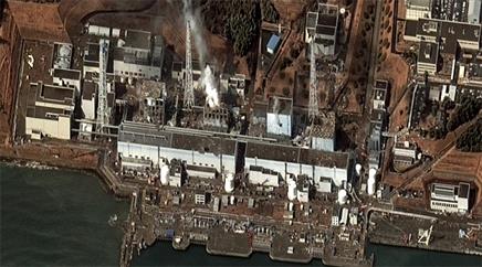 Zerstörtes AKW Fukushima: 100 Tonnen Wasser pro Tag ins Abklingbecken.