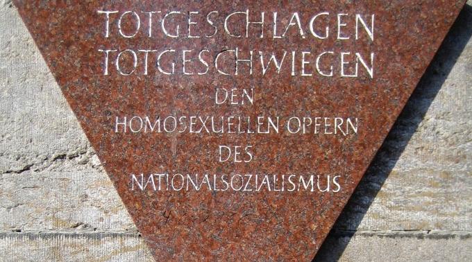 Gedenktafel an Homosexuelle Opfer der Nazis: Wäre das also für die UNO in Ordnung?