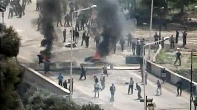 In mehreren Orten in Syrien schossen die Sicherheitskräfte auf Demonstranten. (Archivbild)