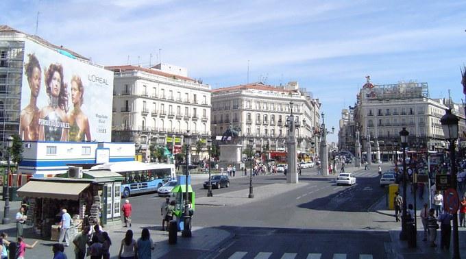 Für den Abend war eine grosse Kundgebung auf dem Platz Puerta del Sol geplant.