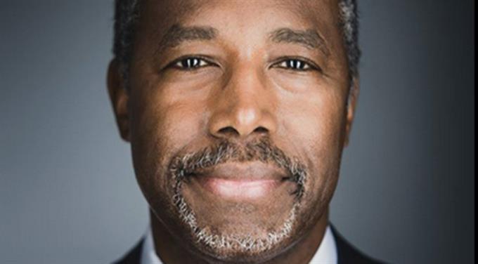 Carson ist der erste Afroamerikaner unter den nunmehr vier Kandidaten der Republikaner für die Wahl im November 2016.
